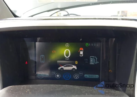 2013 Chevrolet Volt z USA, uszkodzony, nr VIN 1G1RE6E43DU144009